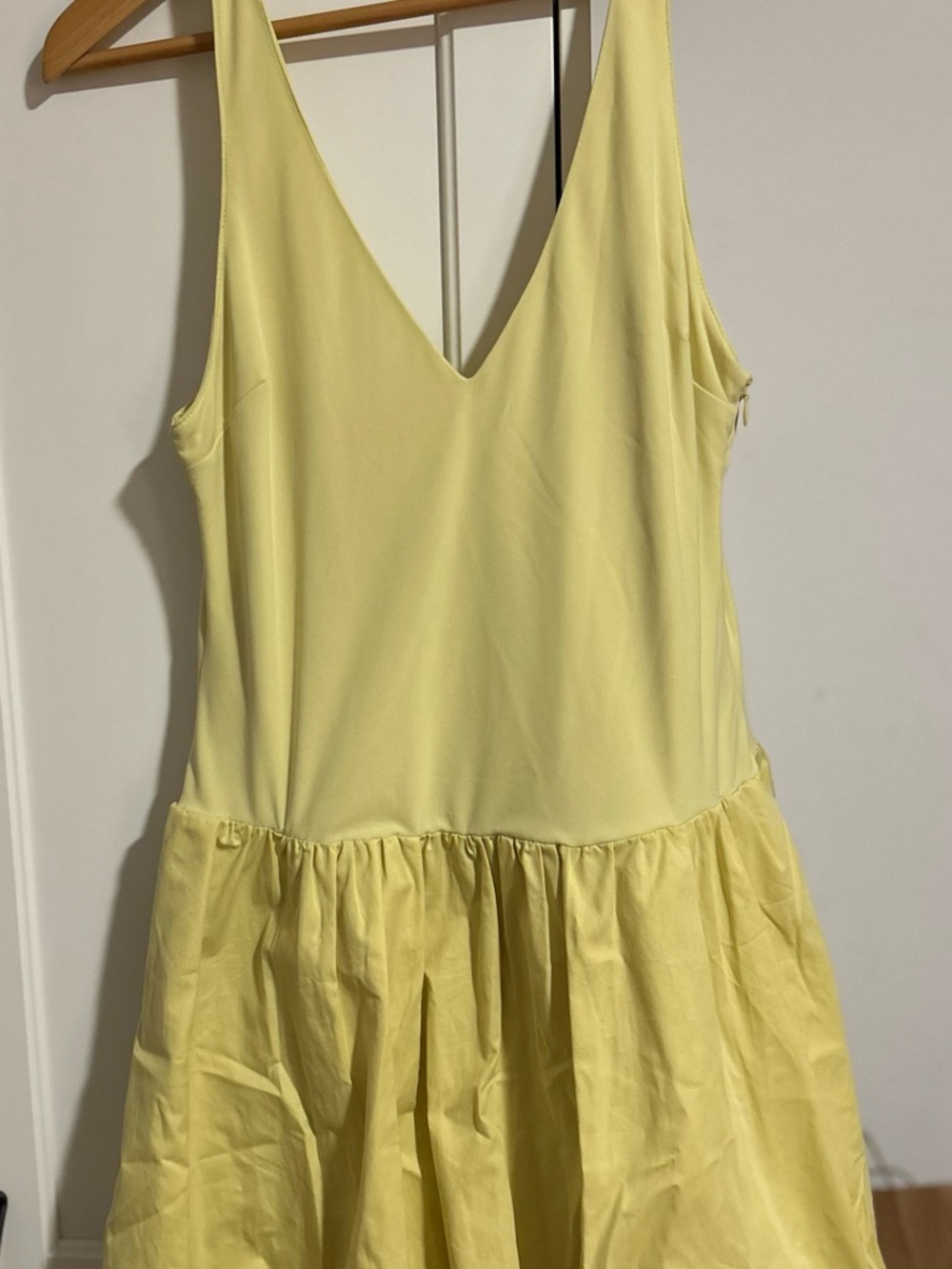 Zara Pale Lemon V-Neck Balloon Draped Dress